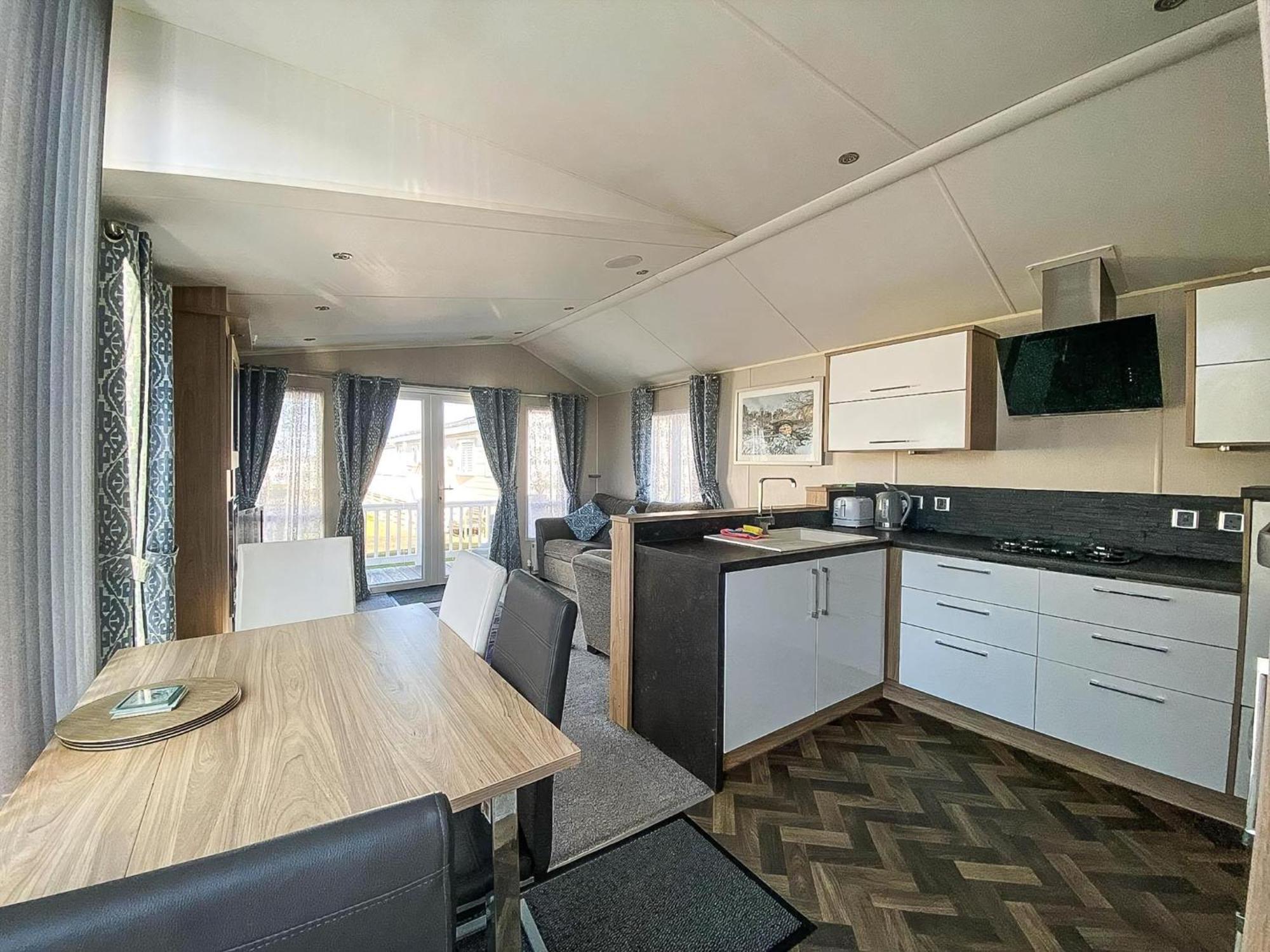 Luxury Caravan At Seaview Holiday Park In Kent Ref 47034Pb Whitstable Exterior foto