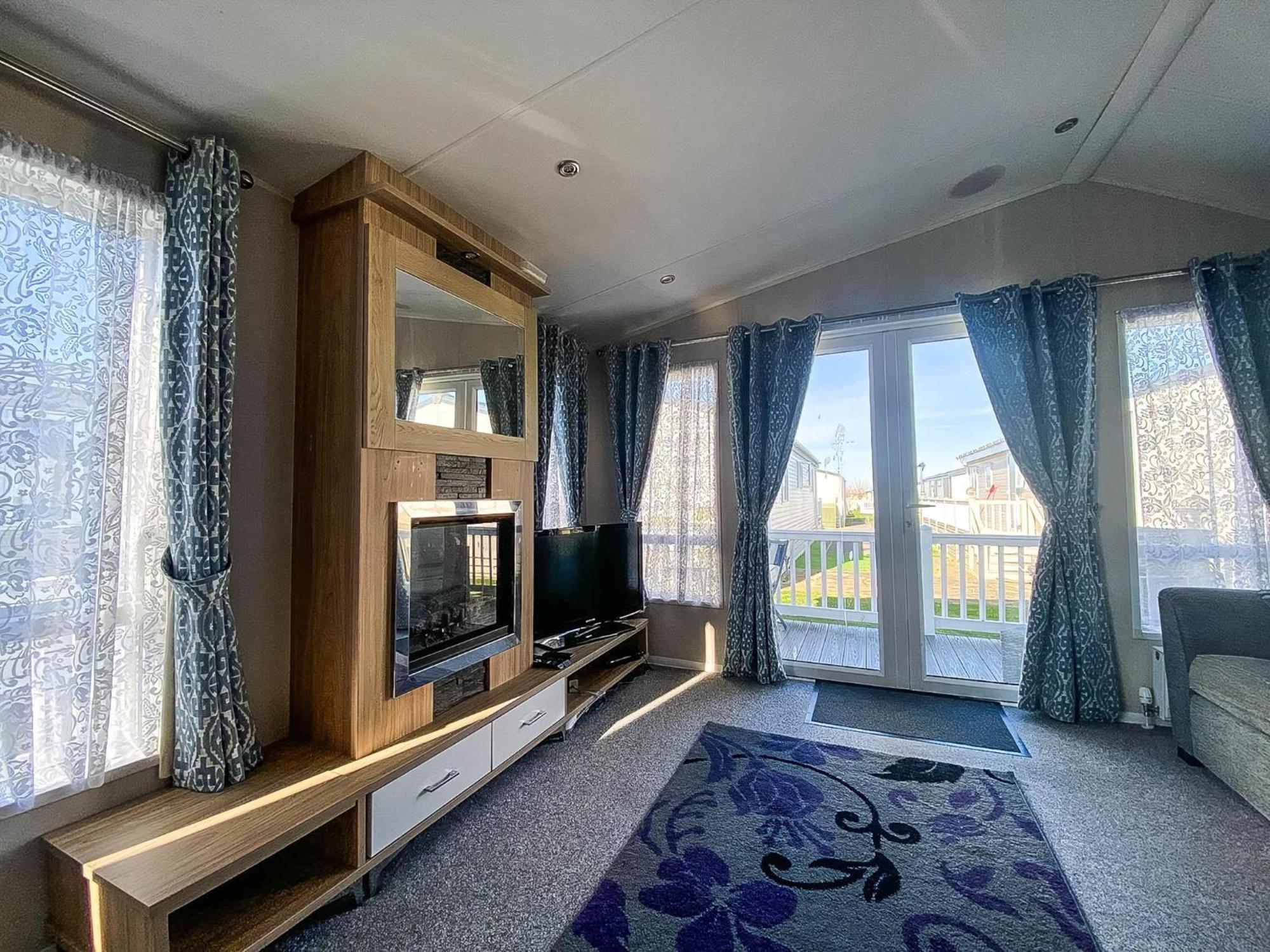 Luxury Caravan At Seaview Holiday Park In Kent Ref 47034Pb Whitstable Exterior foto