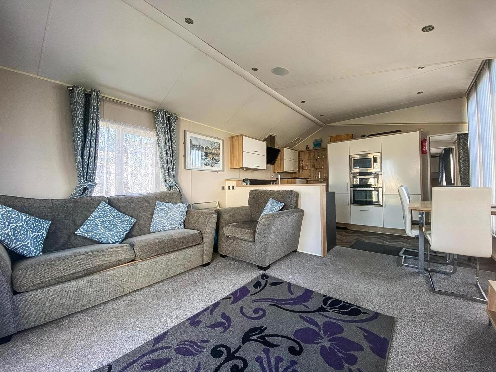 Luxury Caravan At Seaview Holiday Park In Kent Ref 47034Pb Whitstable Exterior foto